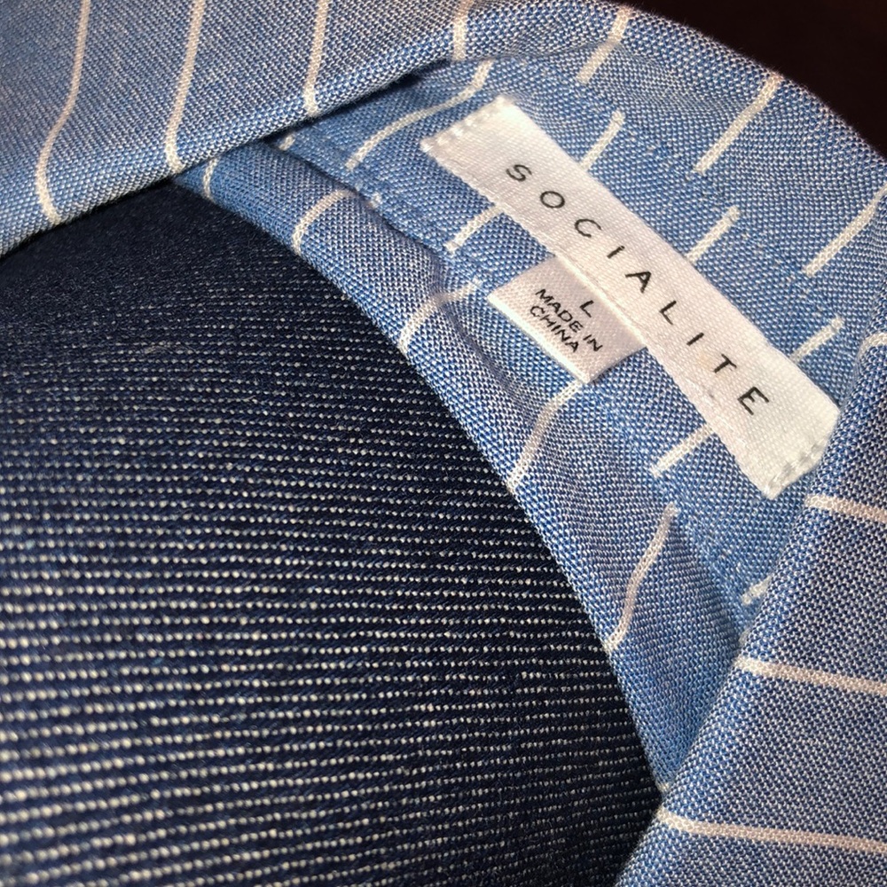 Socialite Tie Front Dress - Picture 6 of 8